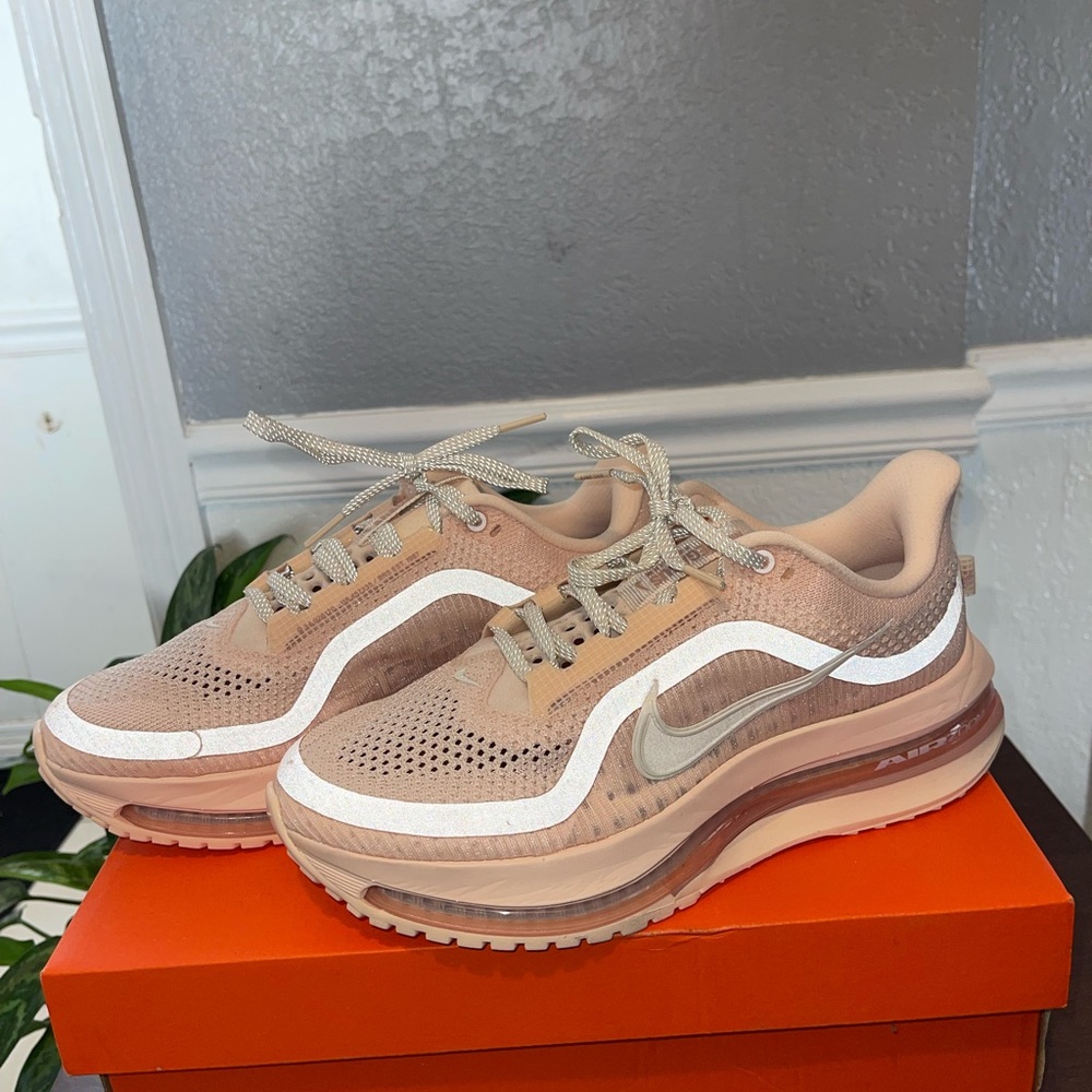 Women's Nike shoes